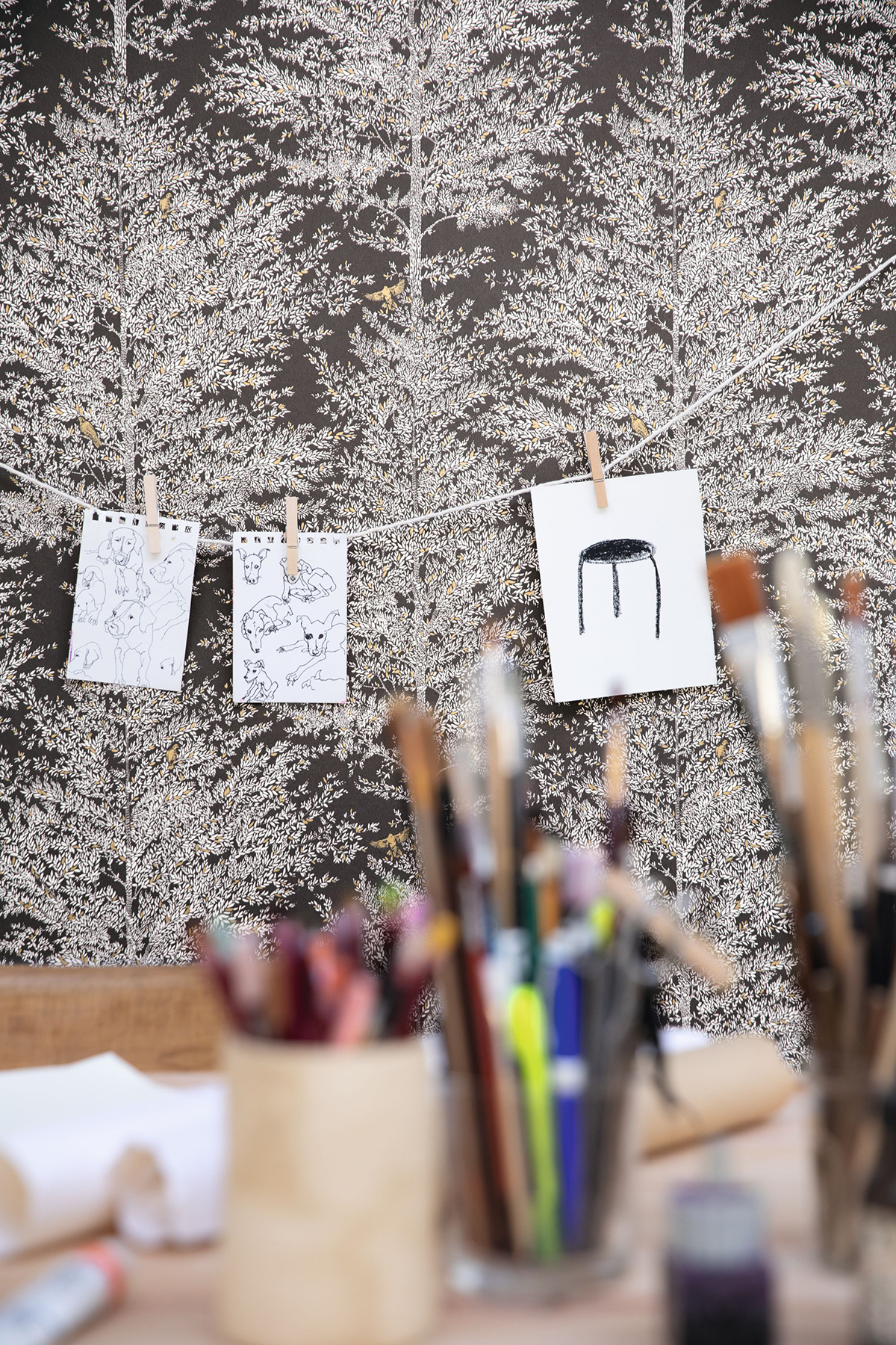 Papier peint Arbre et Oiseau Tree Of Life noir et doré - La Forêt de Casélio | Réf. FRT102979037