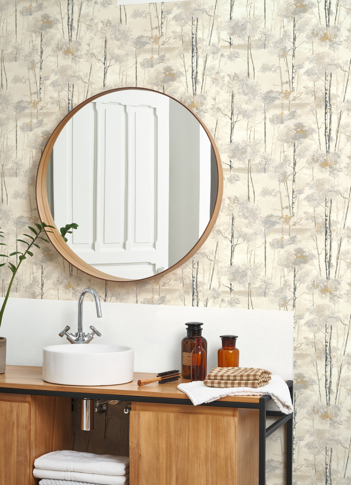 Papier peint Forêt Skandinavia écru doré - Riverside 4 de Casadéco | Réf. RIVI89549255