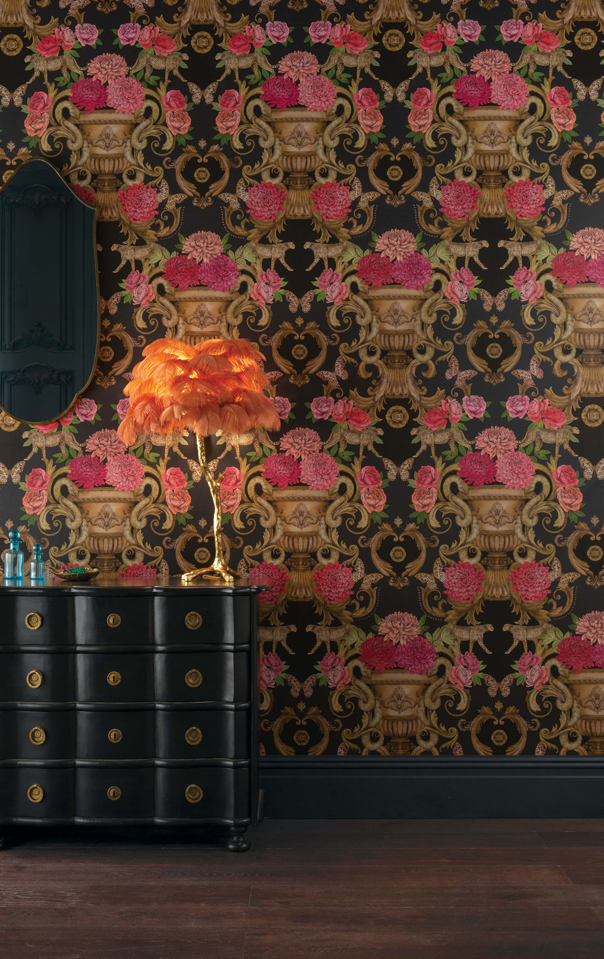 Papier peint Exotique Château noir - DayDreams et The Wallpaper Collection de Matthew Williamson AMB | Réf. OSB-W7490-02