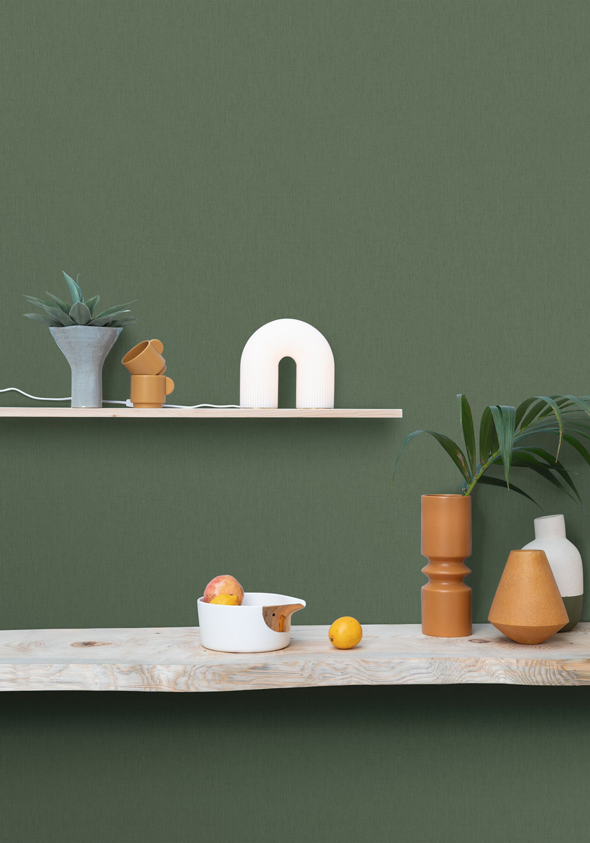 Papier peint Uni kaki - Outlines de Casélio | Réf. OTLS64524044