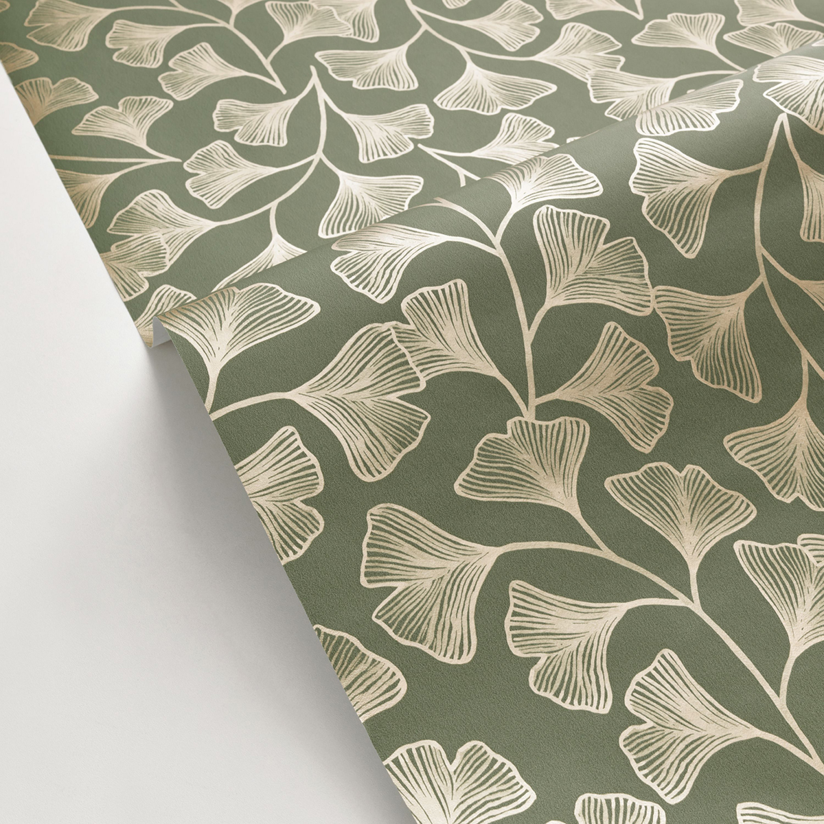 Papier peint Feuille Ginkgo Osaka kaki doré - Green & Co de Casélio AMBV | Réf. GCO103917221