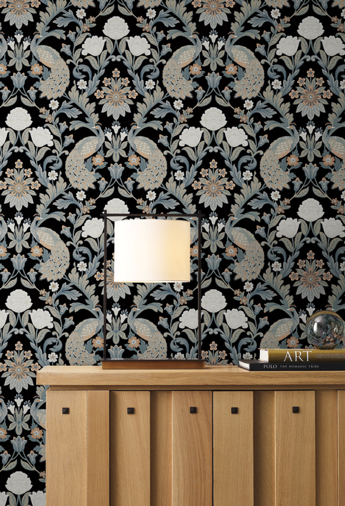 Papier peint Paon Floral Classique gris noir - Arts & Crafts d'Initiales | Réf. INI-AC9101