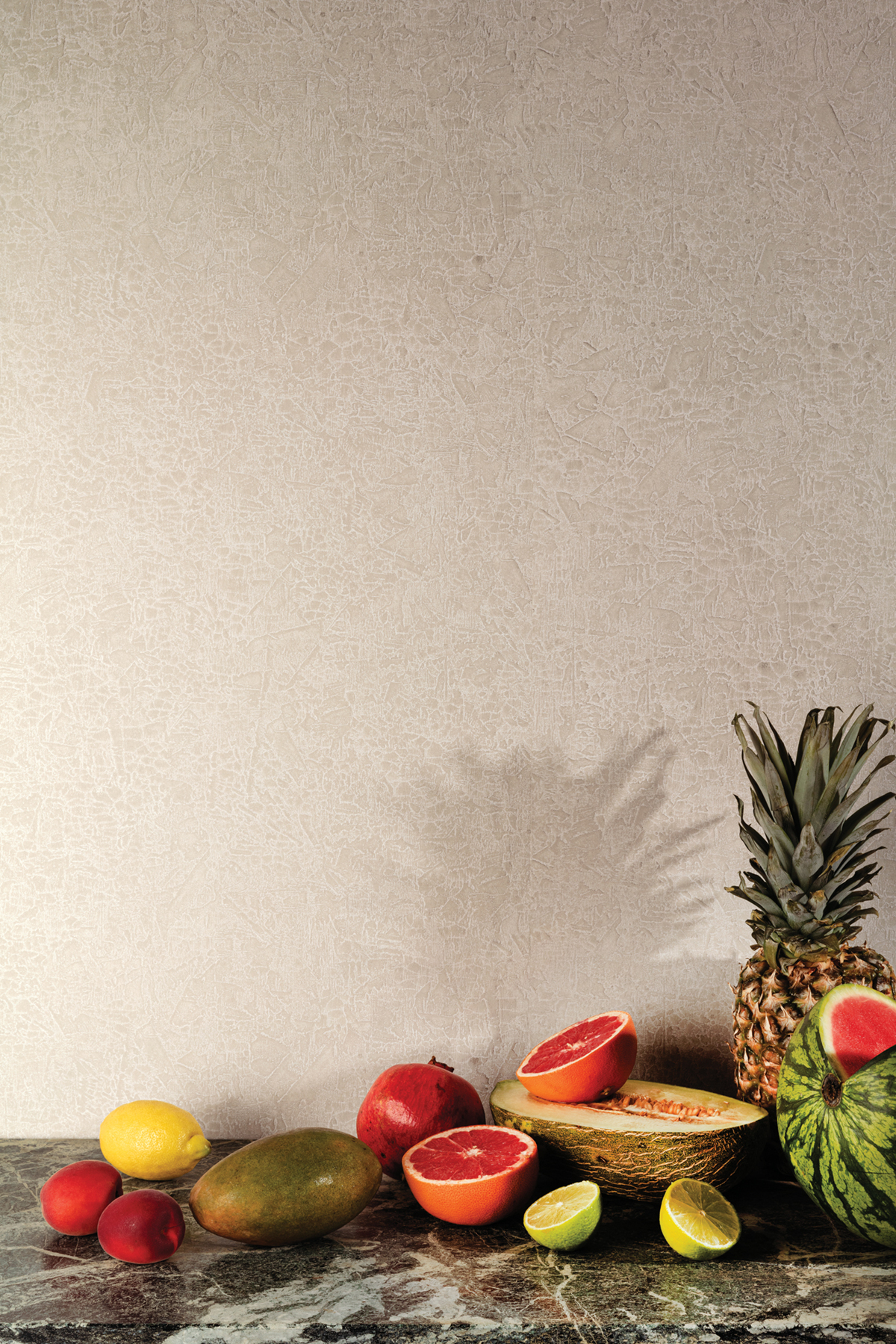 Papier peint Effet Craquelé Ramon grège nacré - Havana de Masureel | Réf. MAS-HAV1001