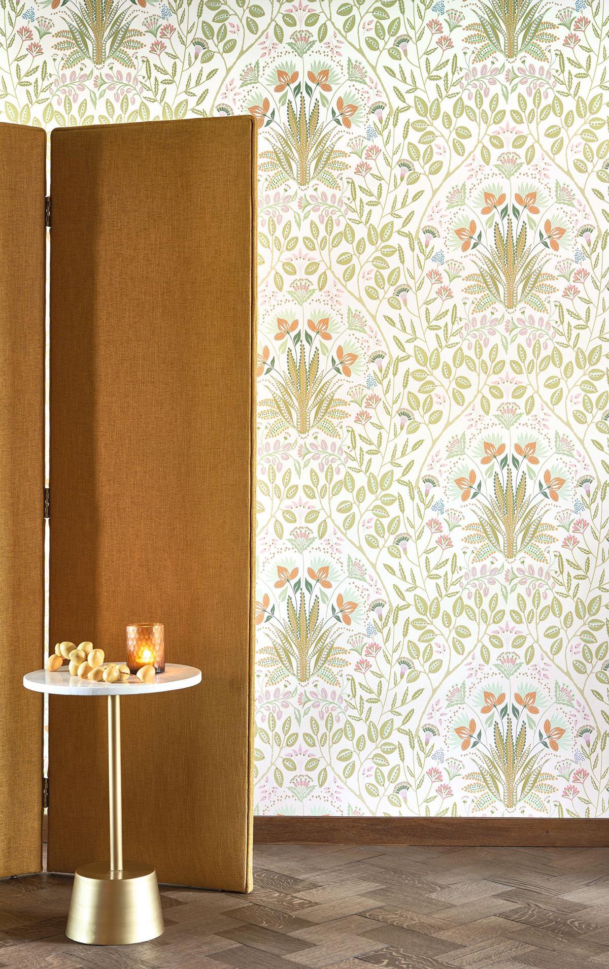 Papier peint Fleur Baroque Lords vert amande rose - Derby de Casadéco | Réf. DERB89297210