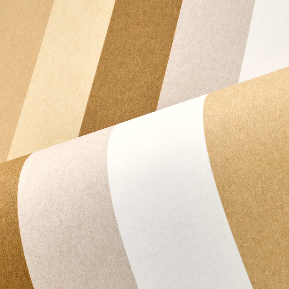 Papier peint Rayure Verticale Transat beige marron - L'Ile aux Oiseaux de Casamance | Réf. CAS-75923160