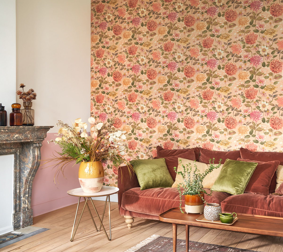Papier peint Fleurs Dahlia rose corail - Gardens de Casadéco | Réf. GADN87664419