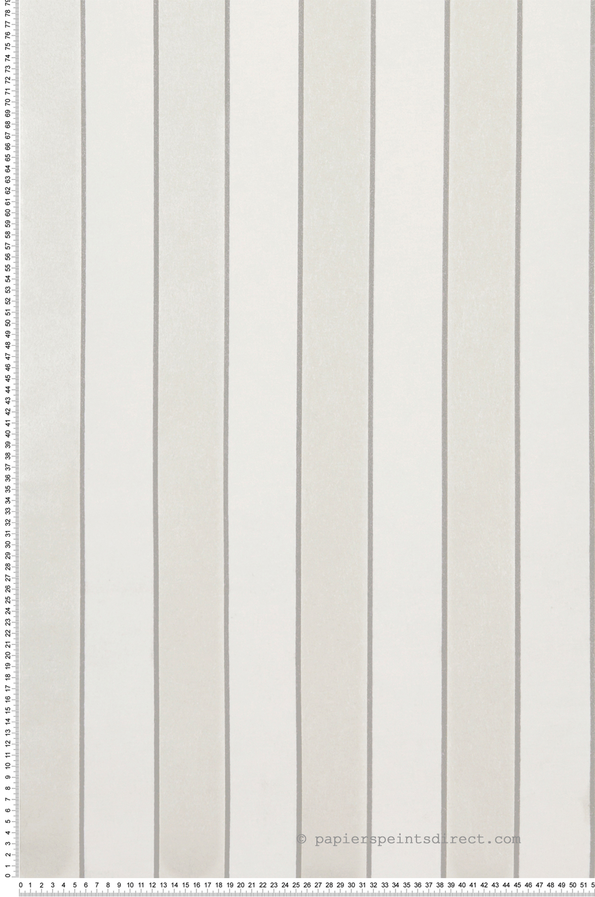 Papier peint Rayure Velours blanc nacré - Regency Stripe d'Osborne & Little | Réf. OSB-W7780-09