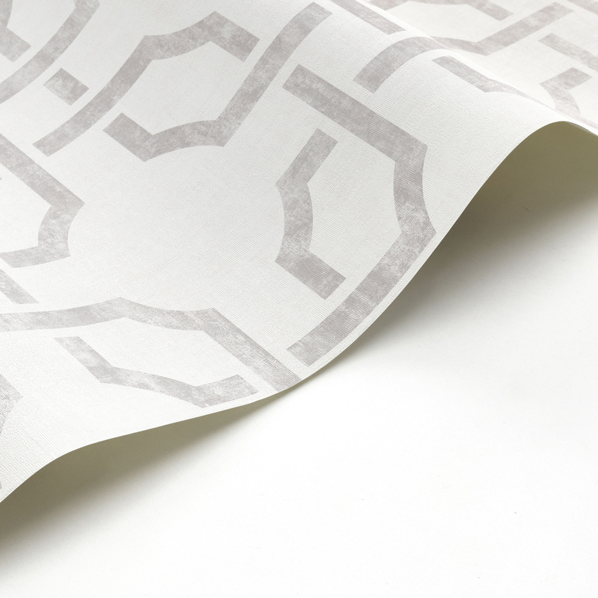 Papier peint Géométrique Mosaïque gris et argenté - Vienne de Casadéco | Réf. VIEN87359116